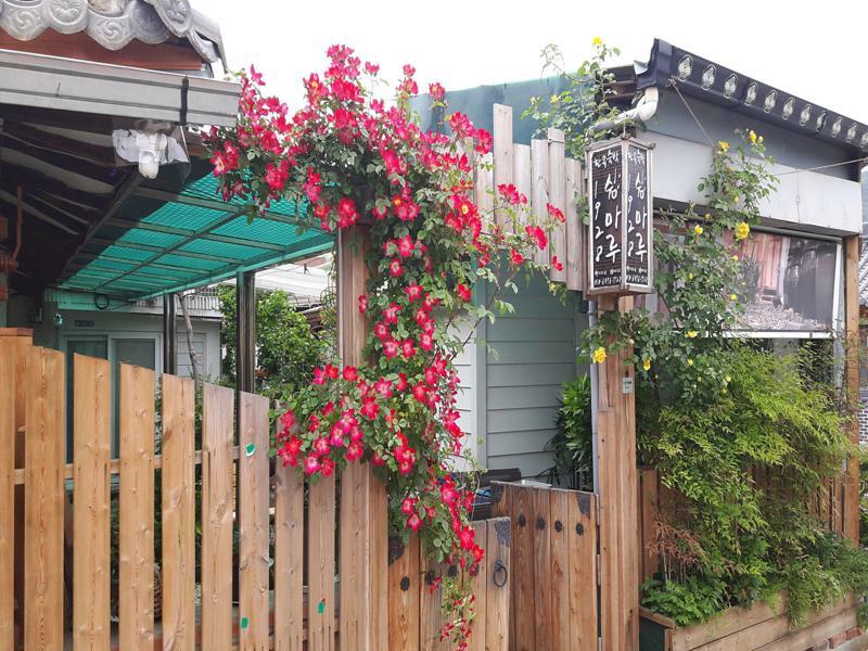 1928 Suimmaru Hanok Guesthouse Jeonju Zewnętrze zdjęcie